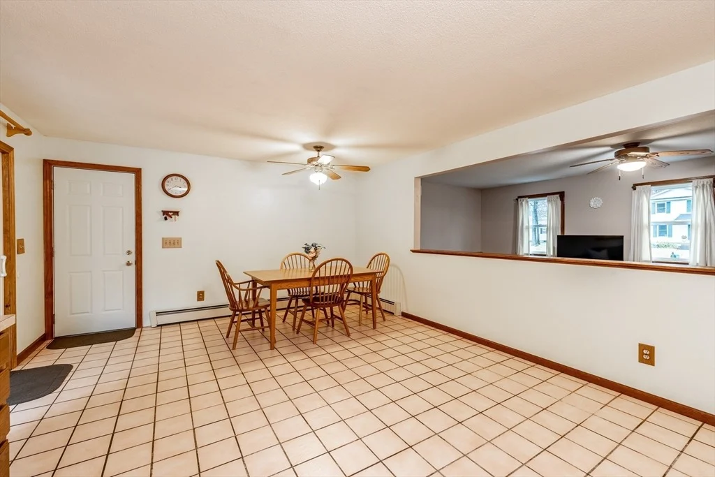 Photo of 12 Kimberly Ln