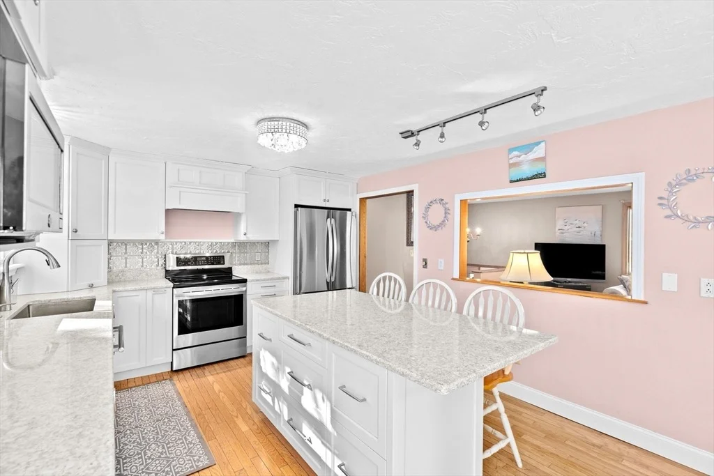 Photo of 4 Sanford St