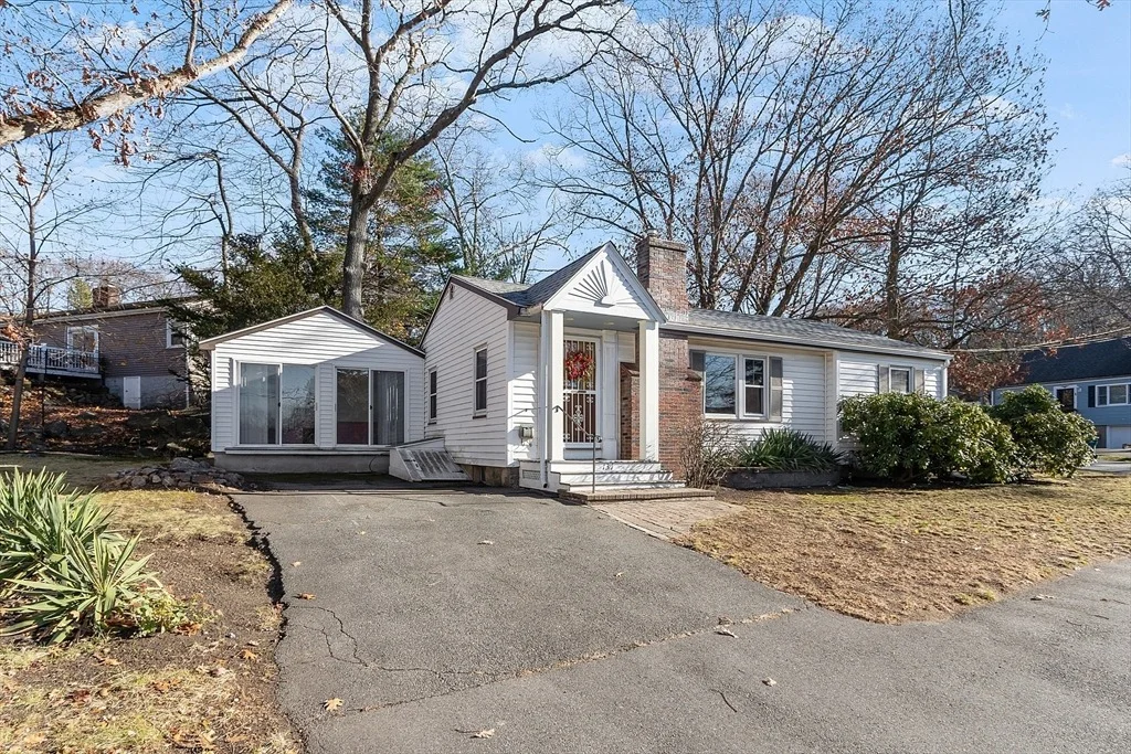 Photo of 131 Den Quarry Road