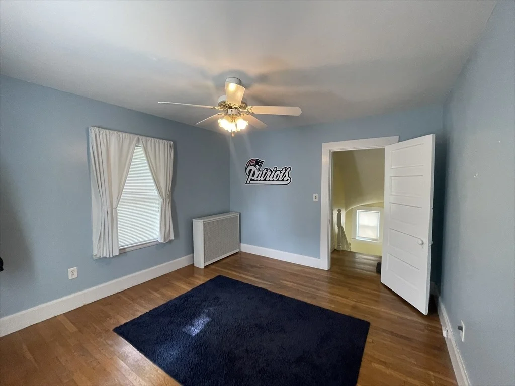 Photo of 384 Elliott St