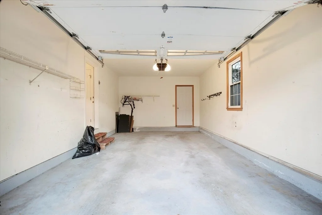 Photo of 28 Peacock Dr