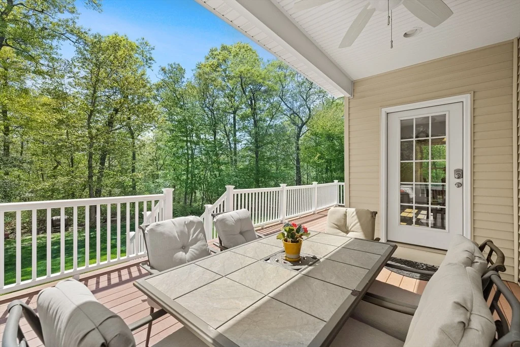 Photo of 243 Cottrell Rd