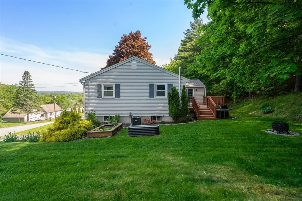 Photo of 21 Michigan Drive