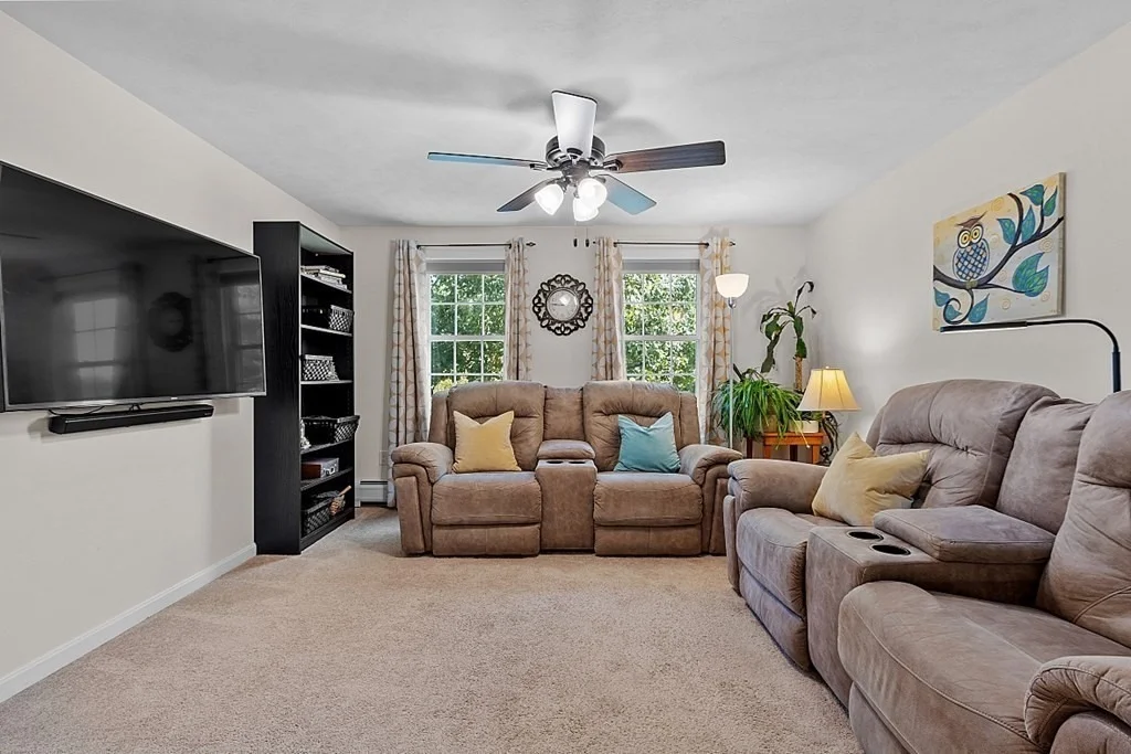 Photo of 93 N Common Rd