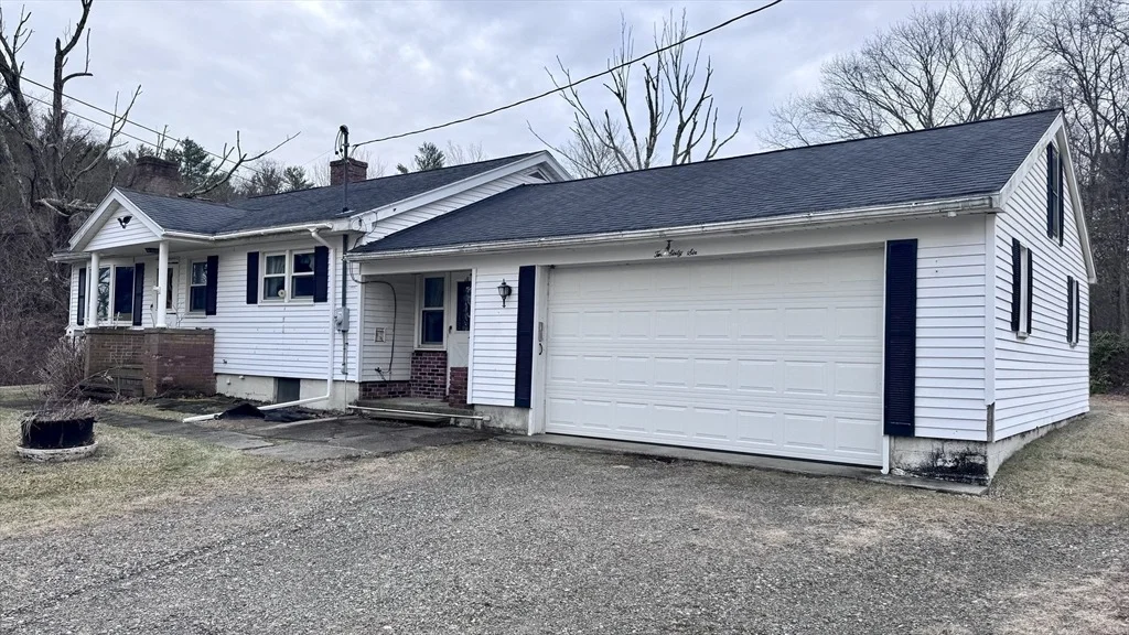 Photo of 266 Putnam Hill Rd