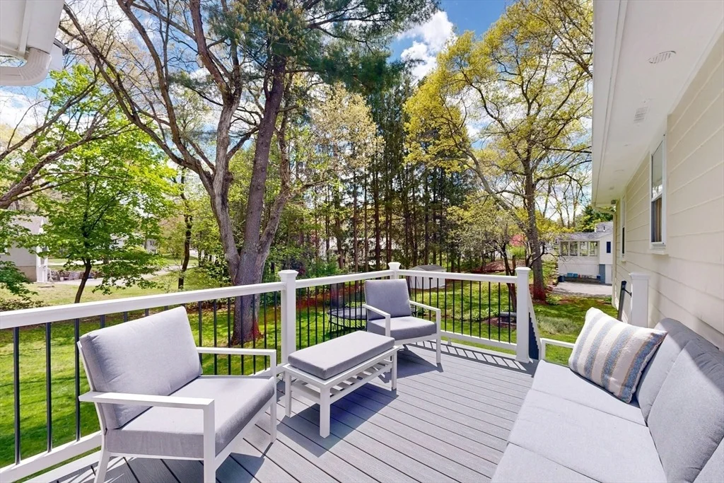 Photo of 18 Emerson Rd