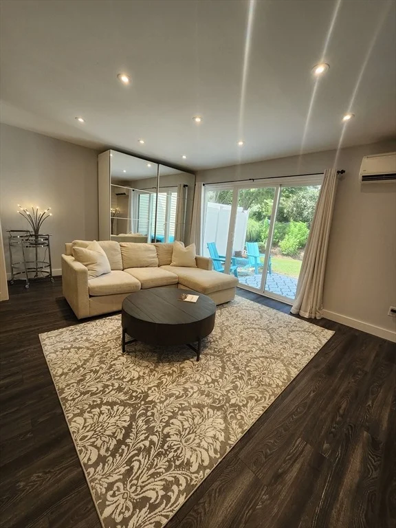 Photo of Unit 3 at 3 Howland Cir