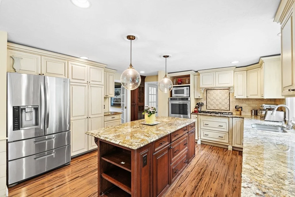 Photo of 821 Concord Road