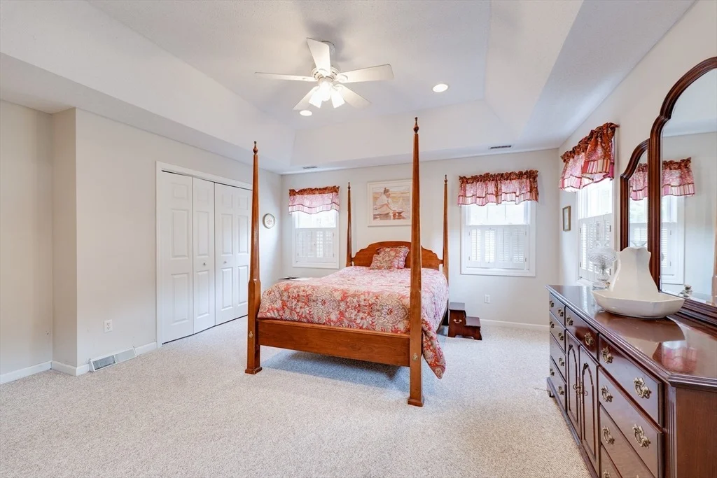 Photo of 64 Hillcrest Circle