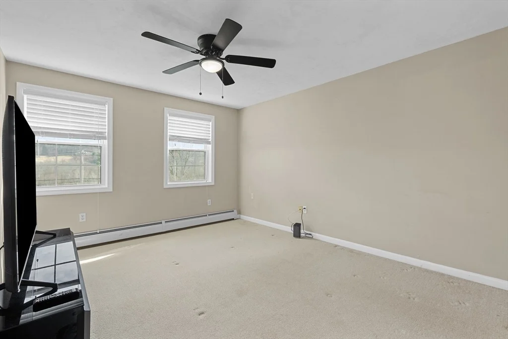 Photo of 30 Old West Warren Rd
