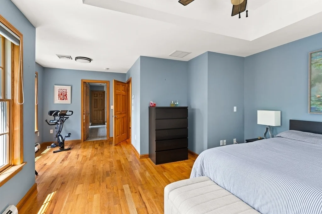 Photo of 294 Cardinal Way
