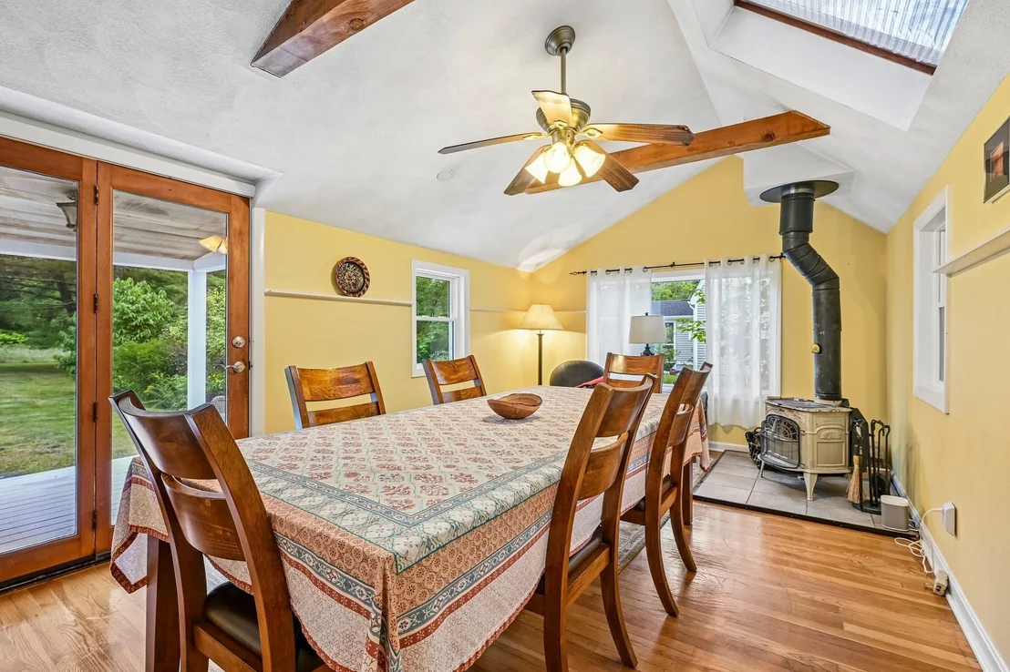 Photo of 312 Red Acre Rd