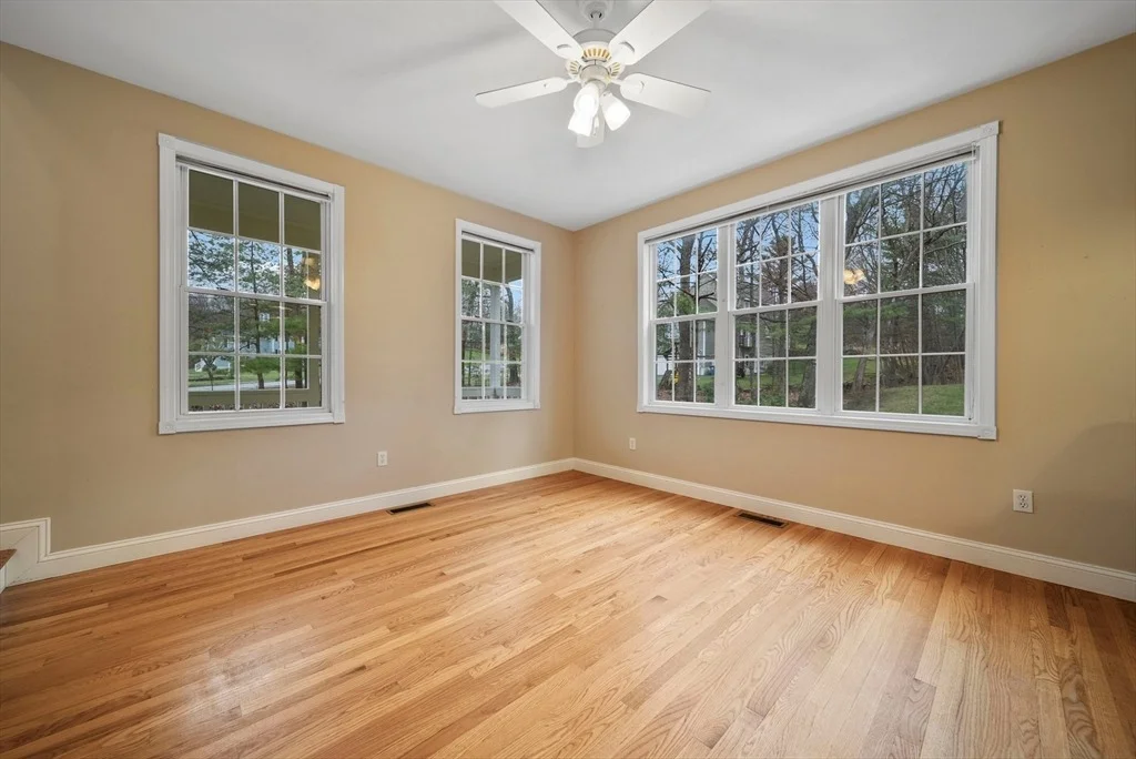 Photo of 37 Jacques Rd