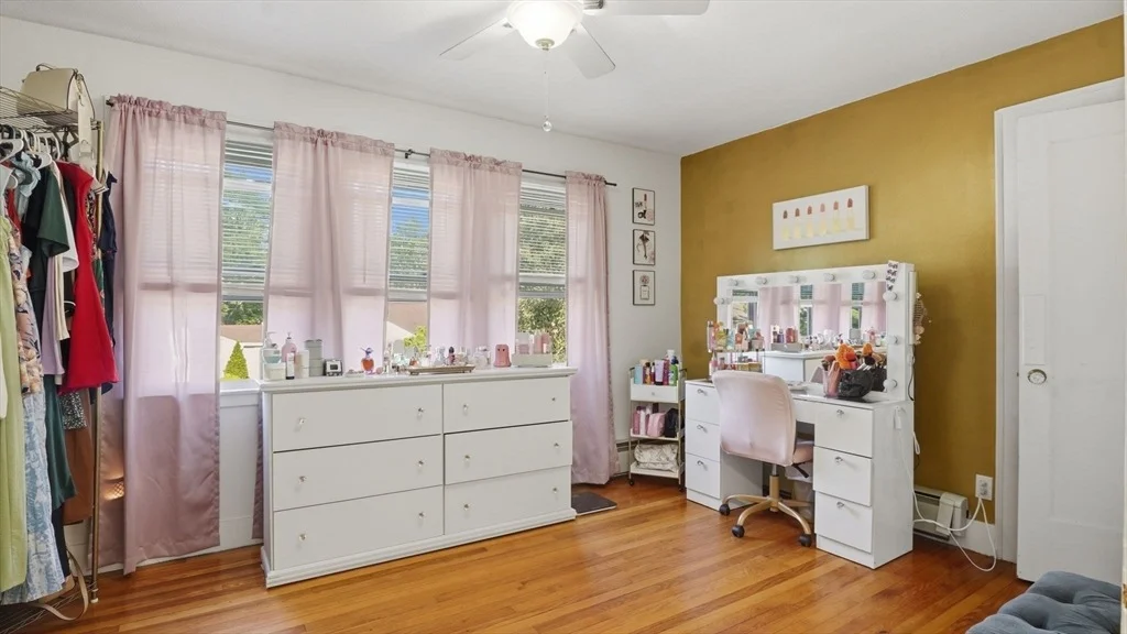 Photo of 87 Lakevilla Ave
