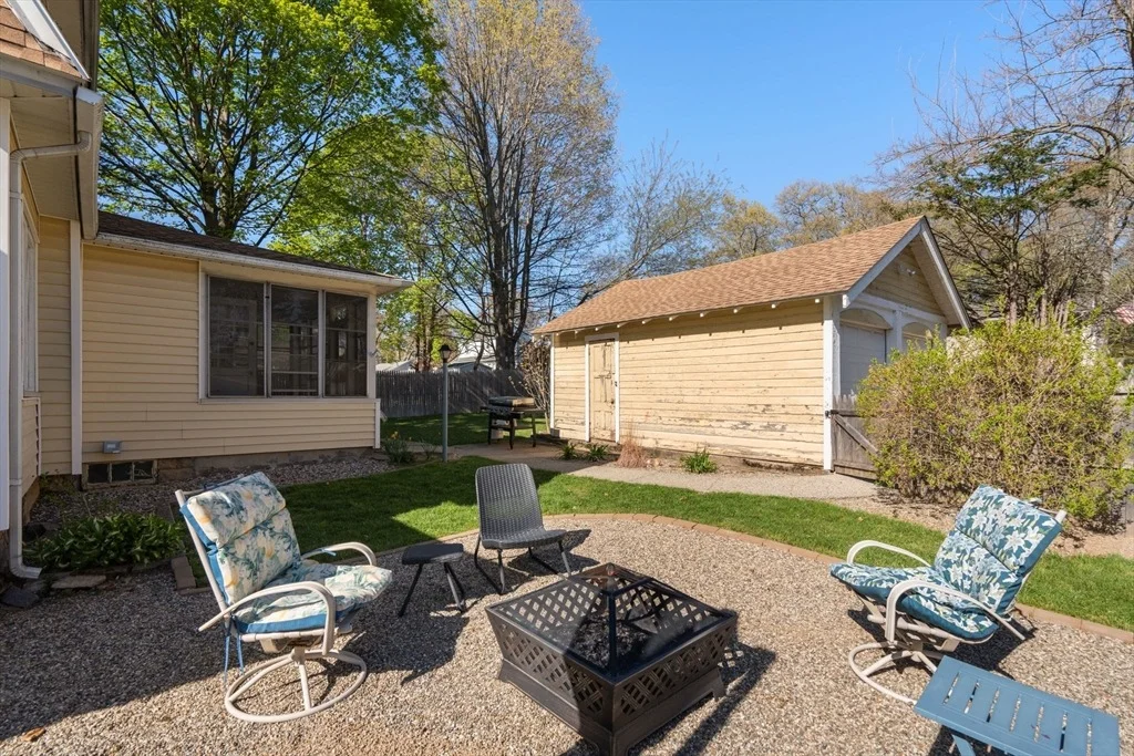 Photo of 217 Ellsworth Ave