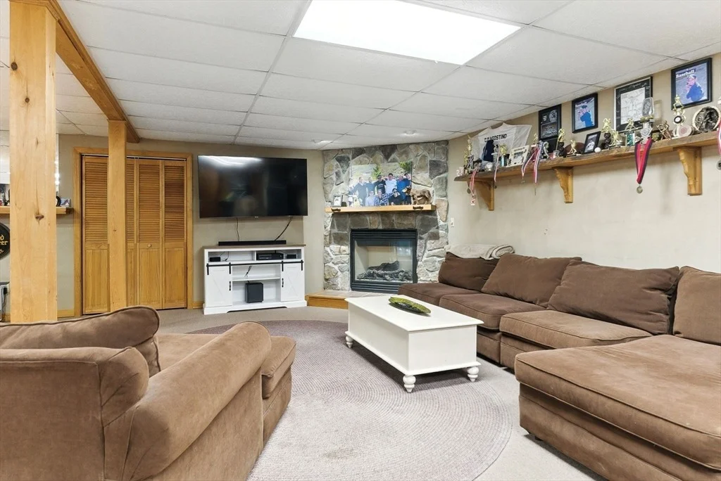 Photo of 7 Palis Dr