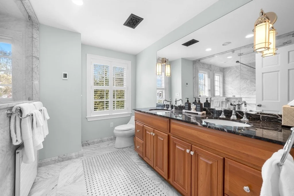 Photo of 7 Spring Ln