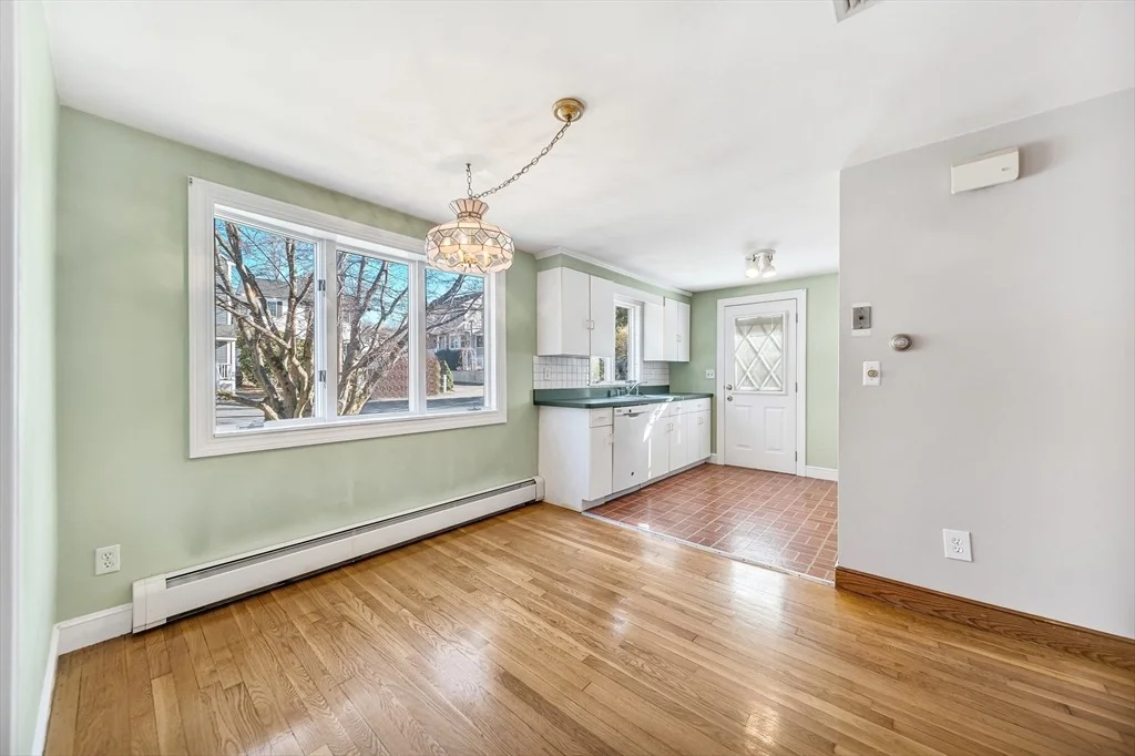 Photo of 17 Walters Ave
