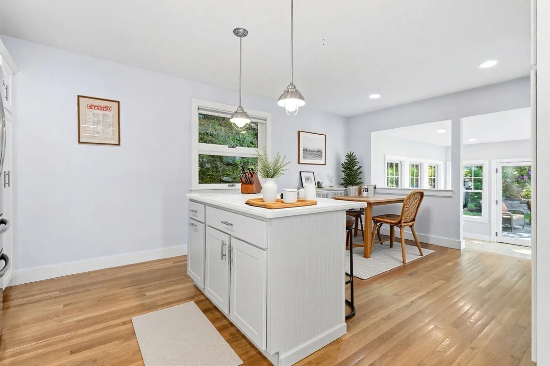 Photo of 35 Keyes Rd
