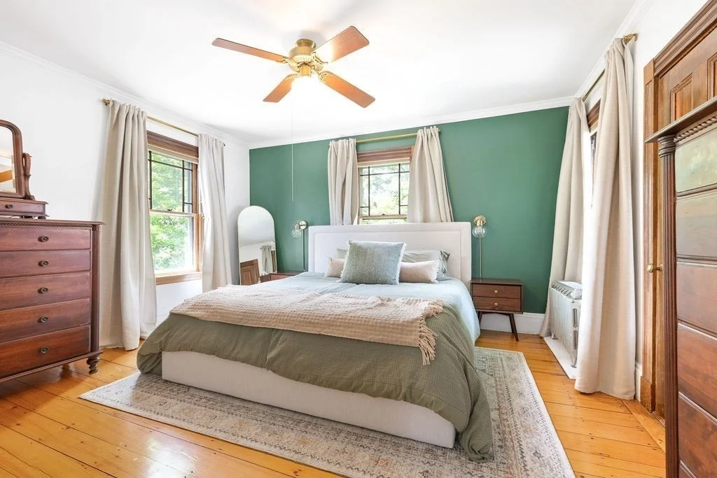 Photo of 9 Spring Hill Road