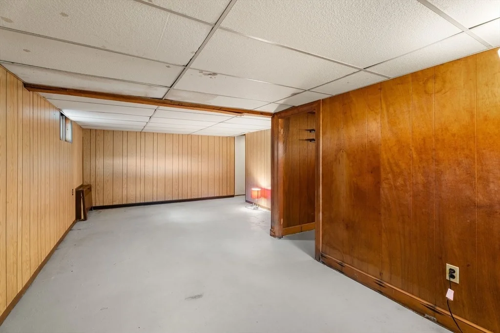 Photo of 20 Oakhurst Rd.