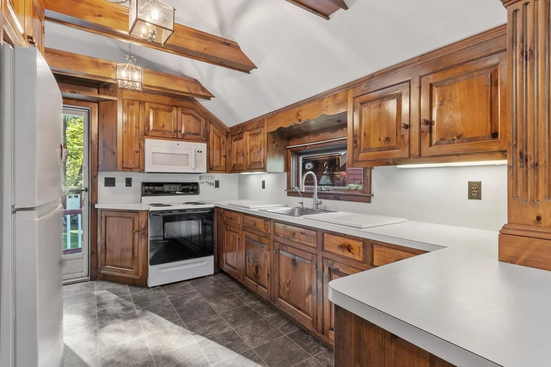 Photo of 56 Whitney Road