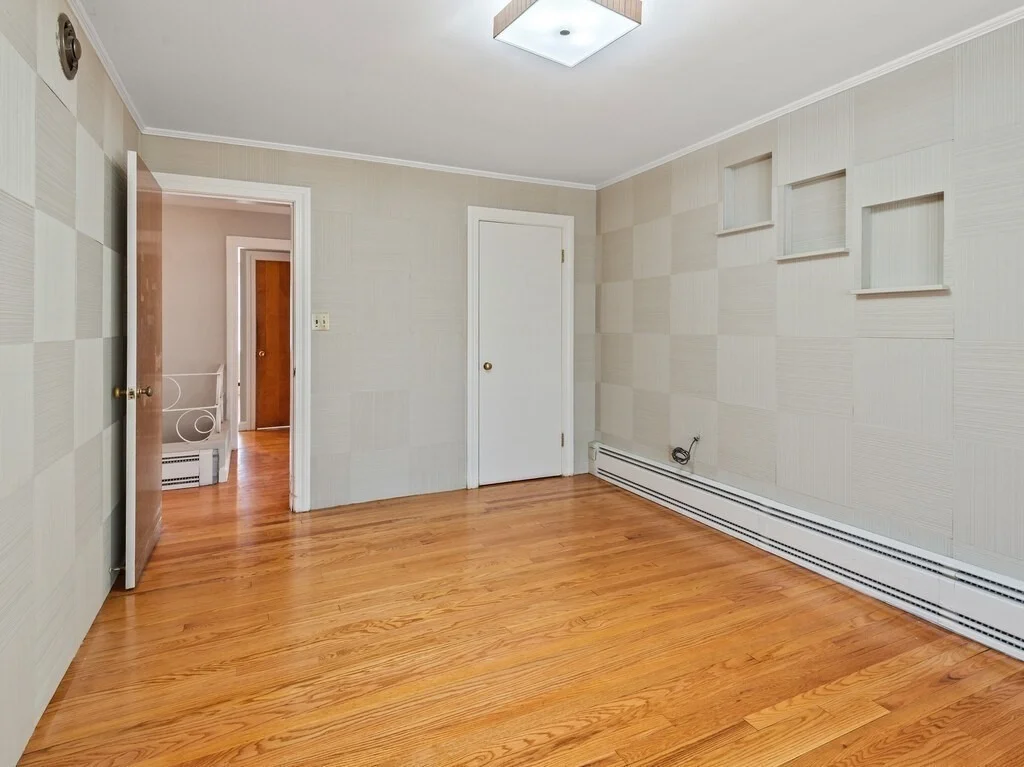 Photo of 42 Ellis Dr.