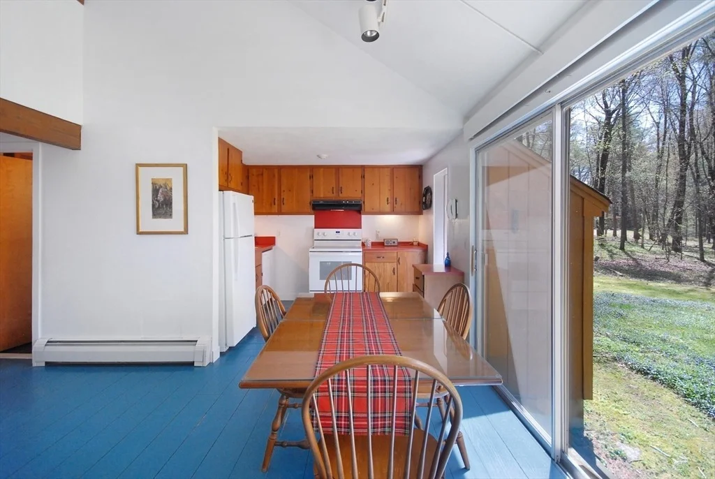 Photo of 37 Blanchard Rd
