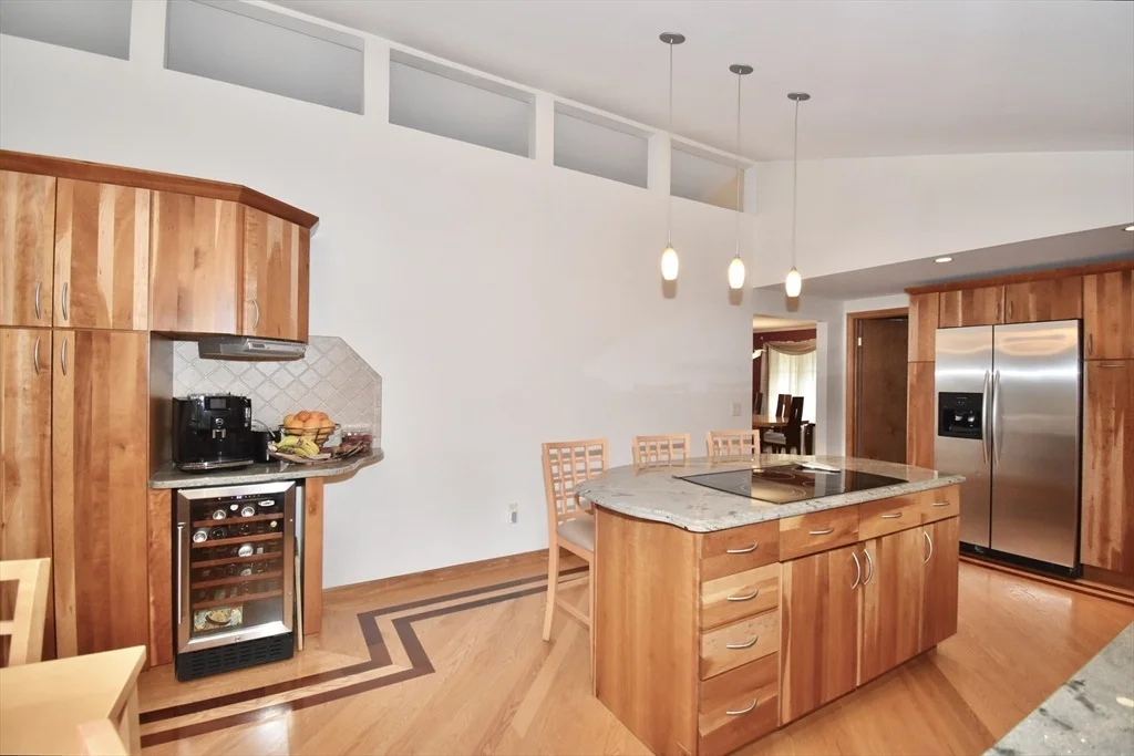Photo of 166 Primrose Dr