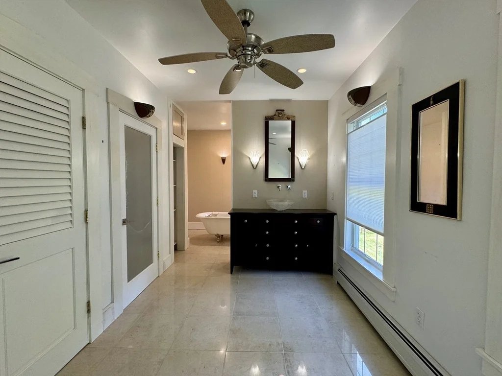 Photo of 4 Plainfield Road
