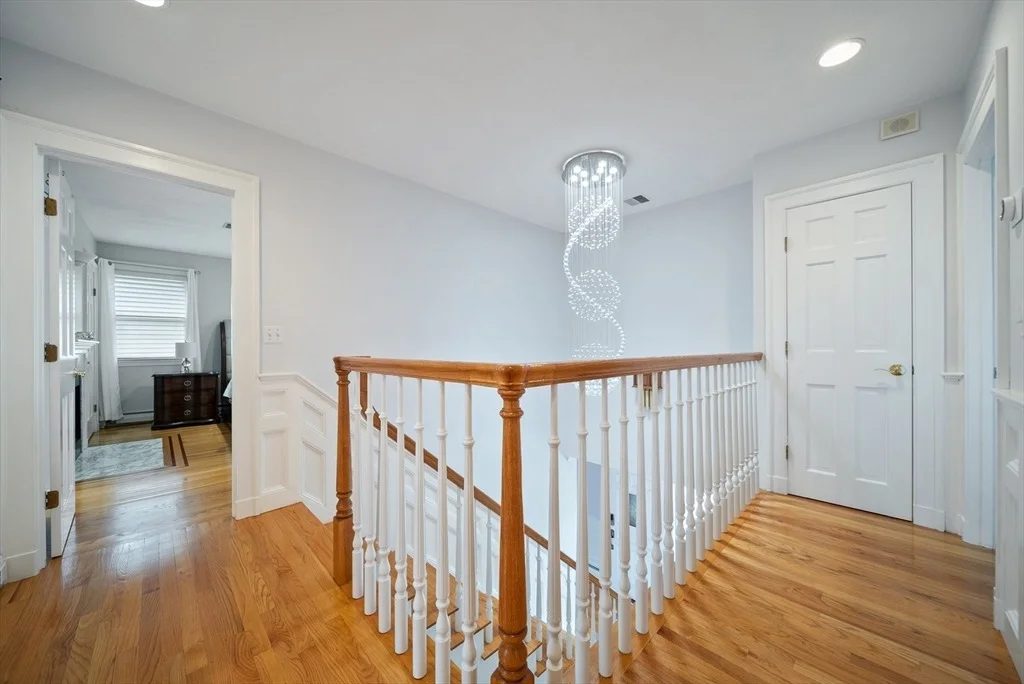 Photo of 87 Hammersmith Dr