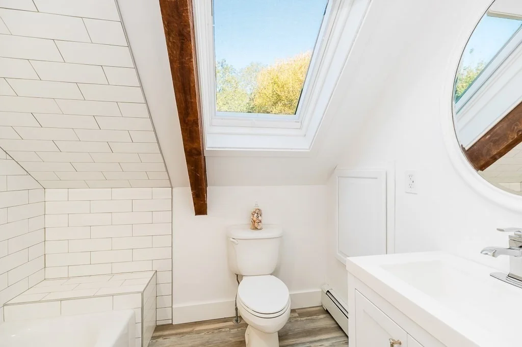 Photo of 28 Macomber Road
