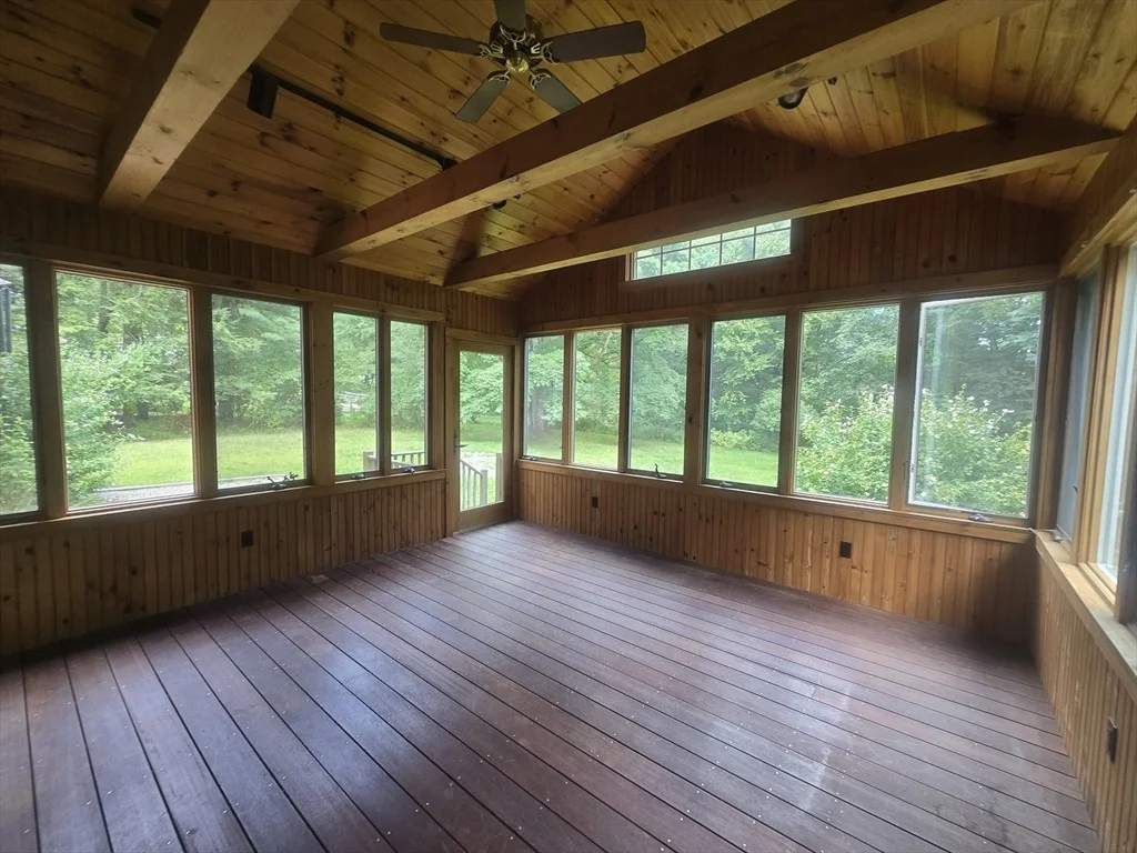 Photo of 207 Boxboro Rd