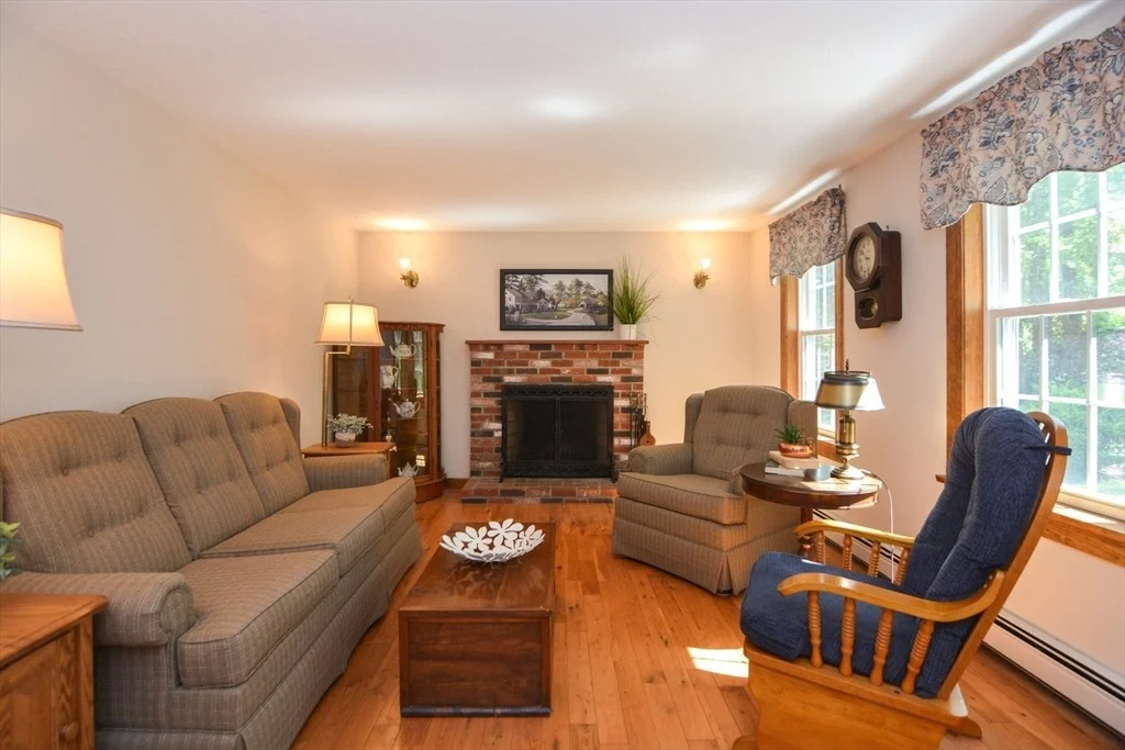 Photo of 33 Rockmeadow Rd Ext