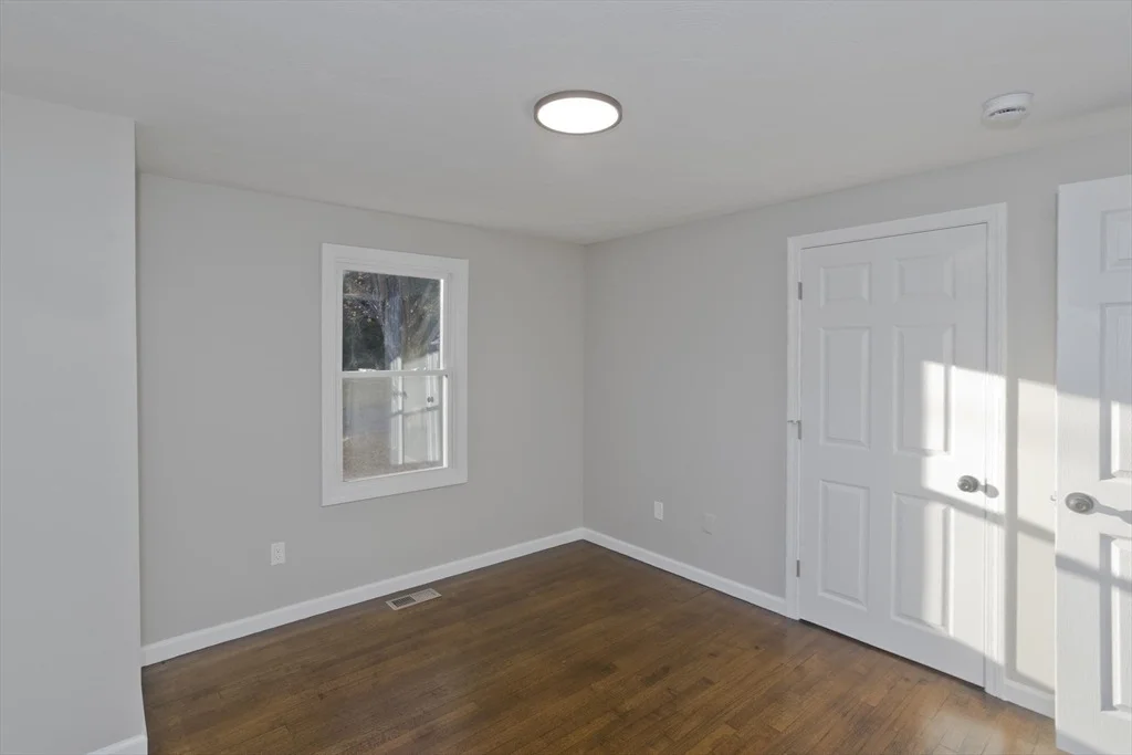 Photo of 16 Locust St