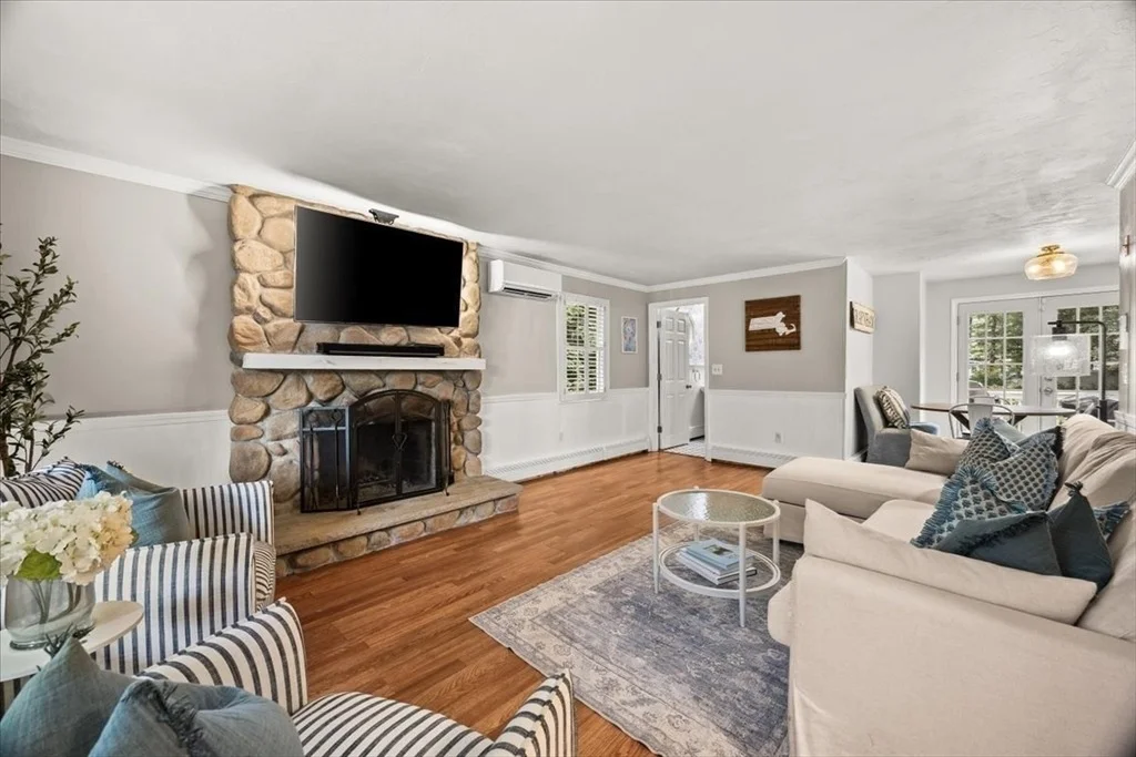 Photo of 758 King St