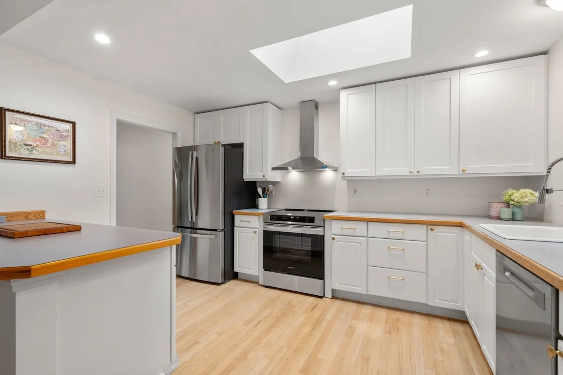 Photo of 627 Concord Road
