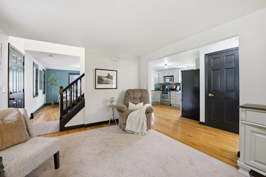 Photo of 308 Brimfield Rd
