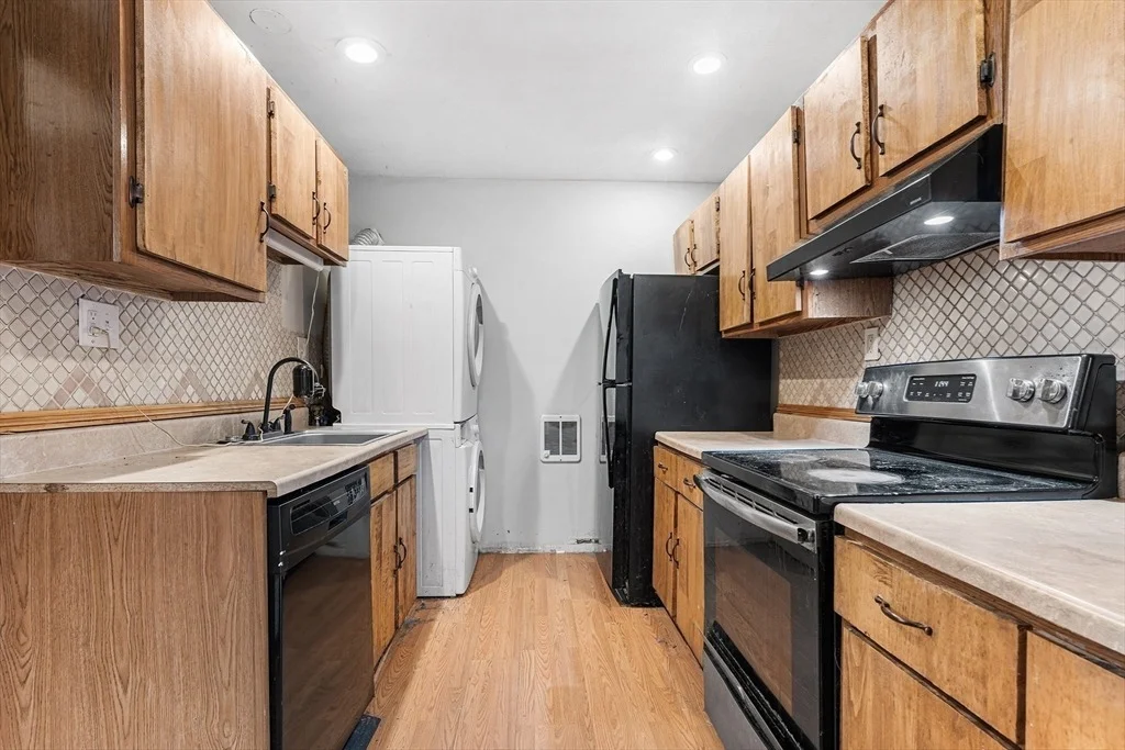 Photo of Unit 8 at 12 Hamilton Street