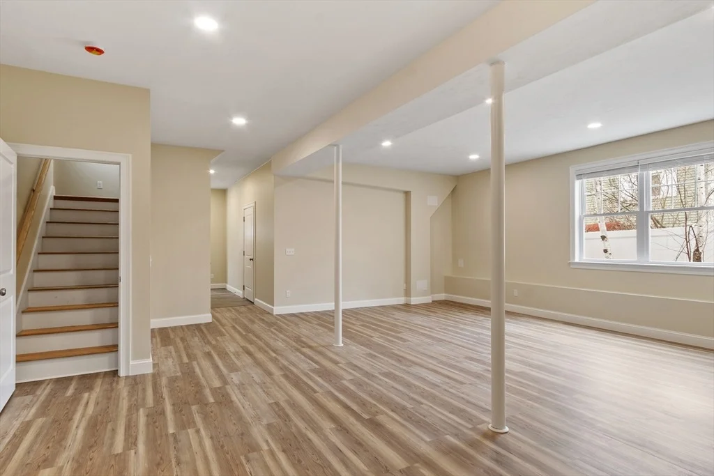 Photo of 23 Leslie Rd