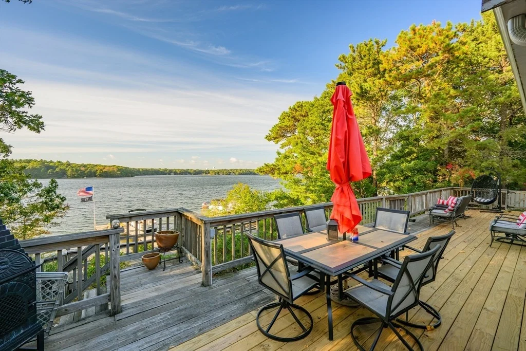 Photo of 42 Cayuga Ave