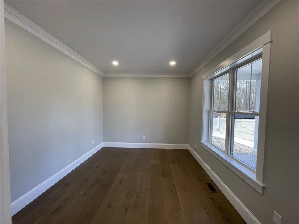 Photo of 42 Paugus Trail