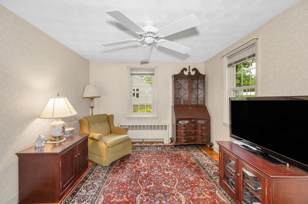 Photo of 16 Cottage Park
