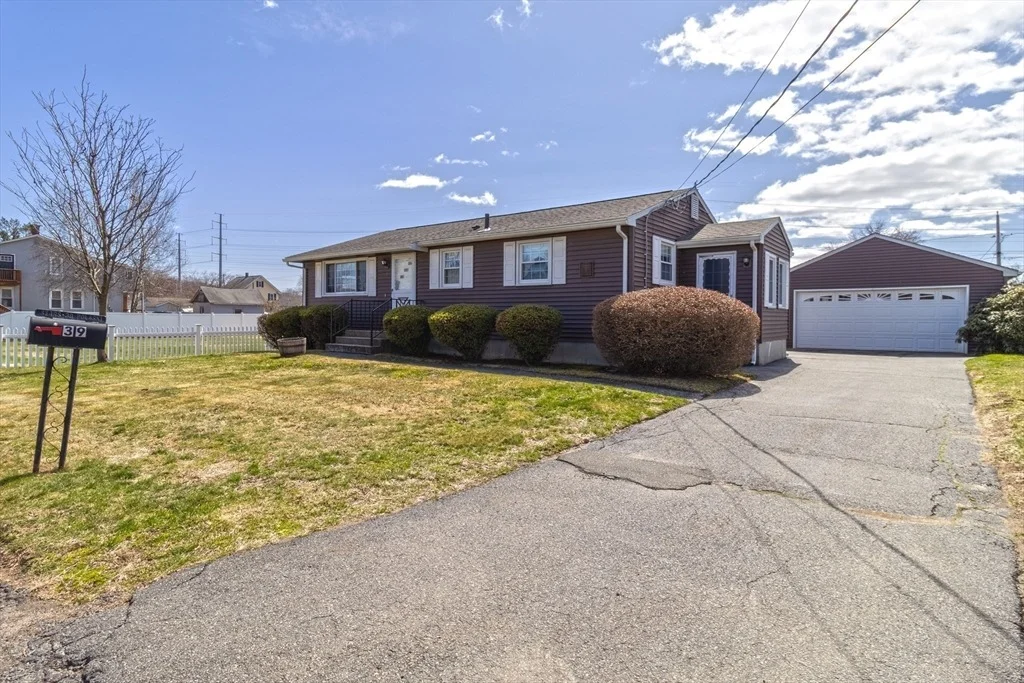 Photo of 39 Polaski Ave