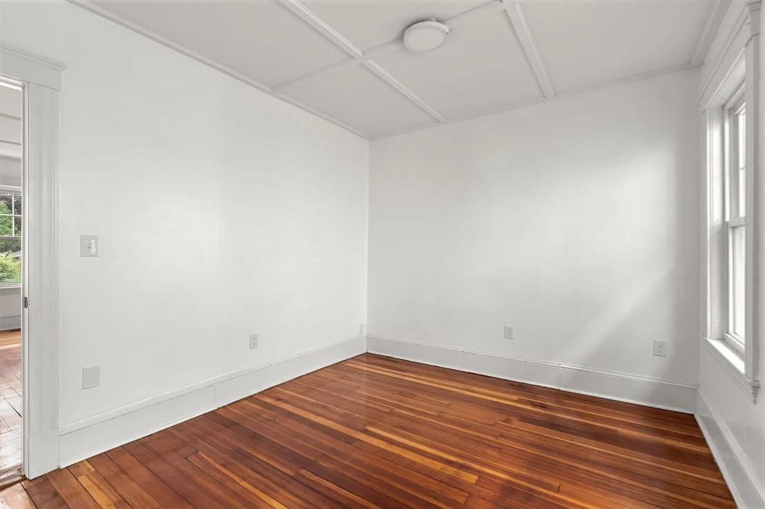 Photo of 174 Warwick St