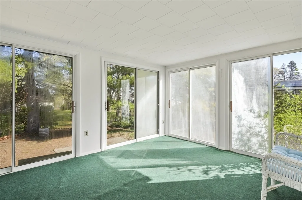 Photo of 112 Surrey Lane