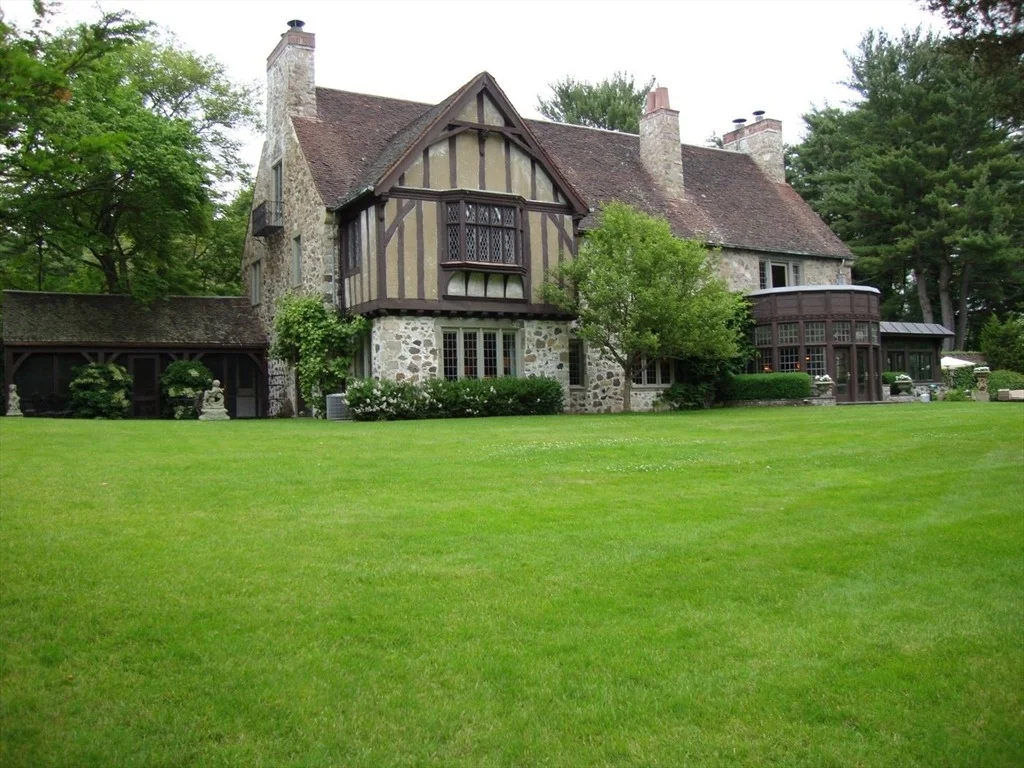 Photo of 120 Grapevine Rd