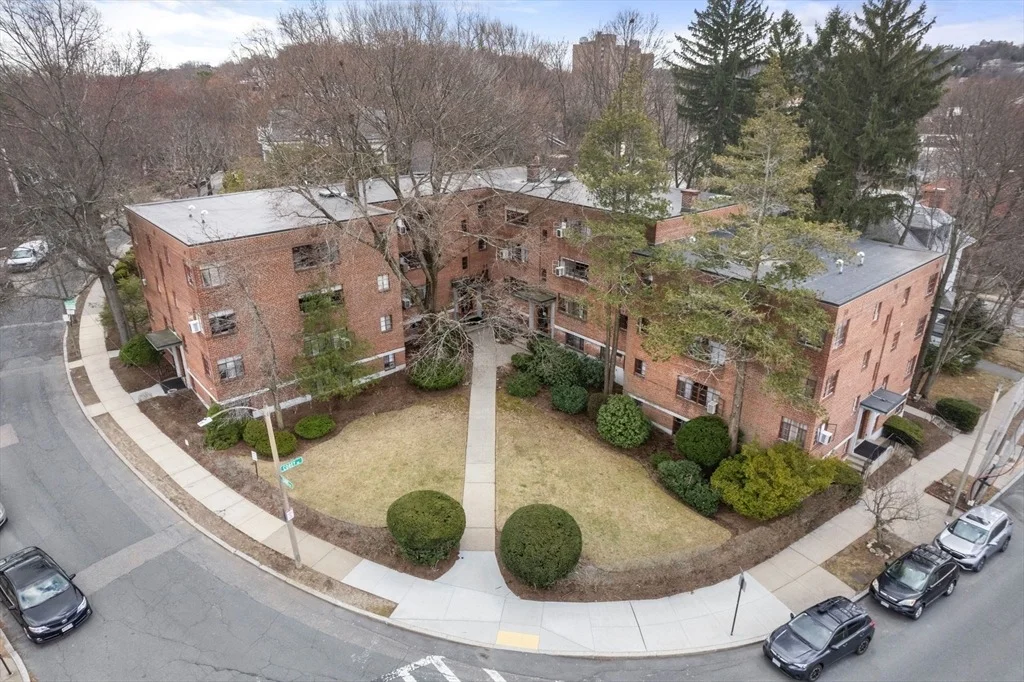 Photo of Unit 2 at 110 Evans Rd