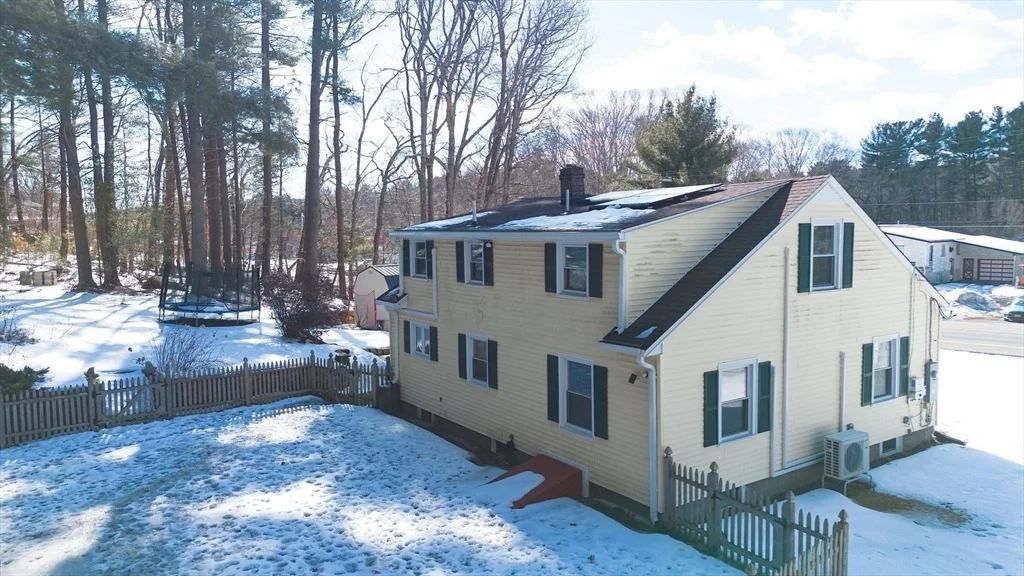Photo of 2724 Providence Road