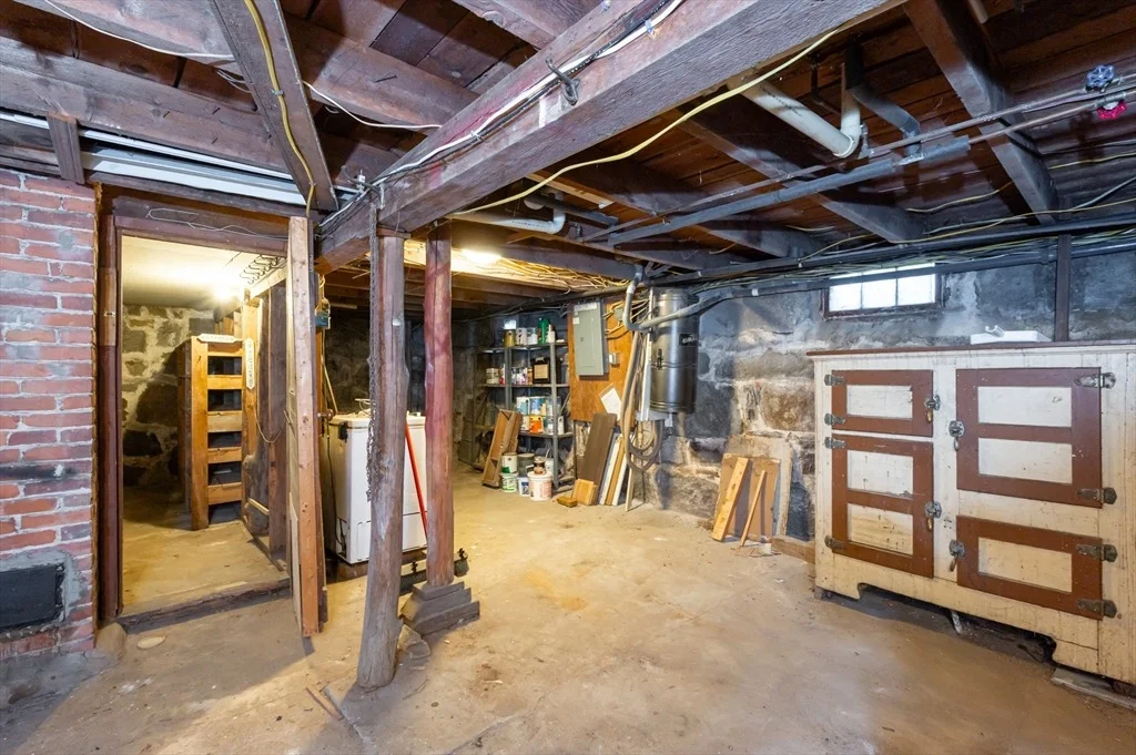 Photo of 369 Andover Road